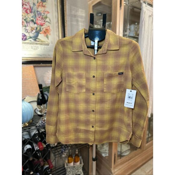 RVCA Other - NWT RVCA button down shirt